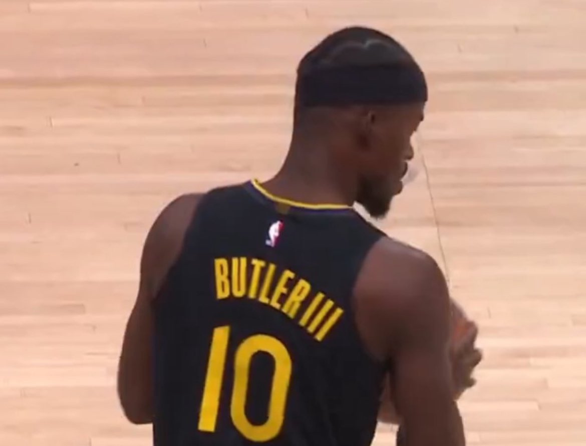 miaheatwave's tweet image. Picked the incorrectly printed over the correct one? #attentionseeker