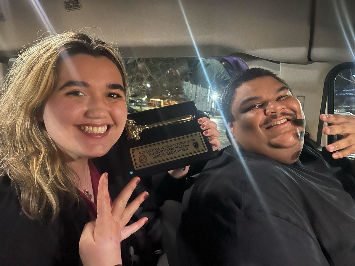 Senior Antonia Clementi was honored with the 2025 Harlan Hamm award in recognition of her four years of competitive excellence and collegiality.  TOPS!