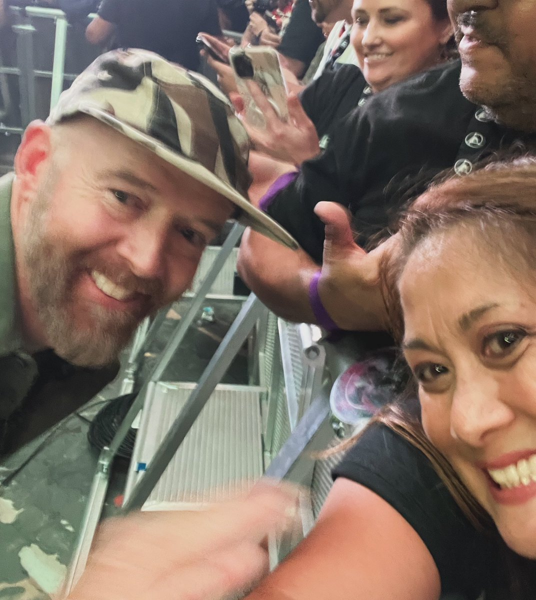 liljanetr7's tweet photo. Happy birthday to this bad ass bass guitarist @linkinpark @phoenixlp! #linkinpark #phoenixlp #daveferrell https://t.co/EckpVdaLNX