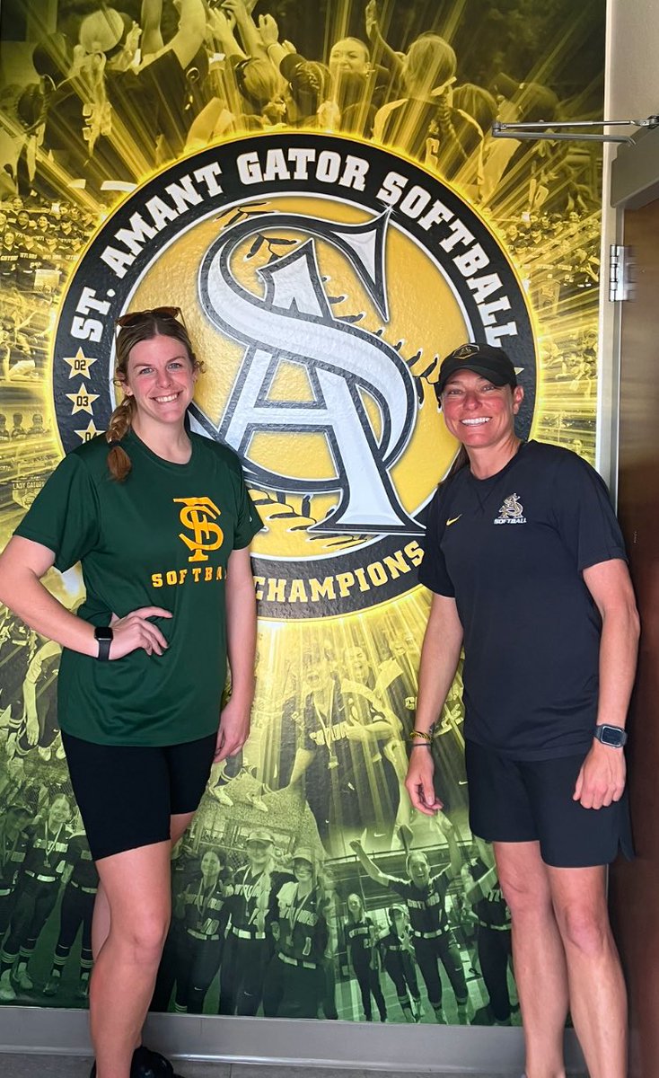 St. Amant Softball tweet media