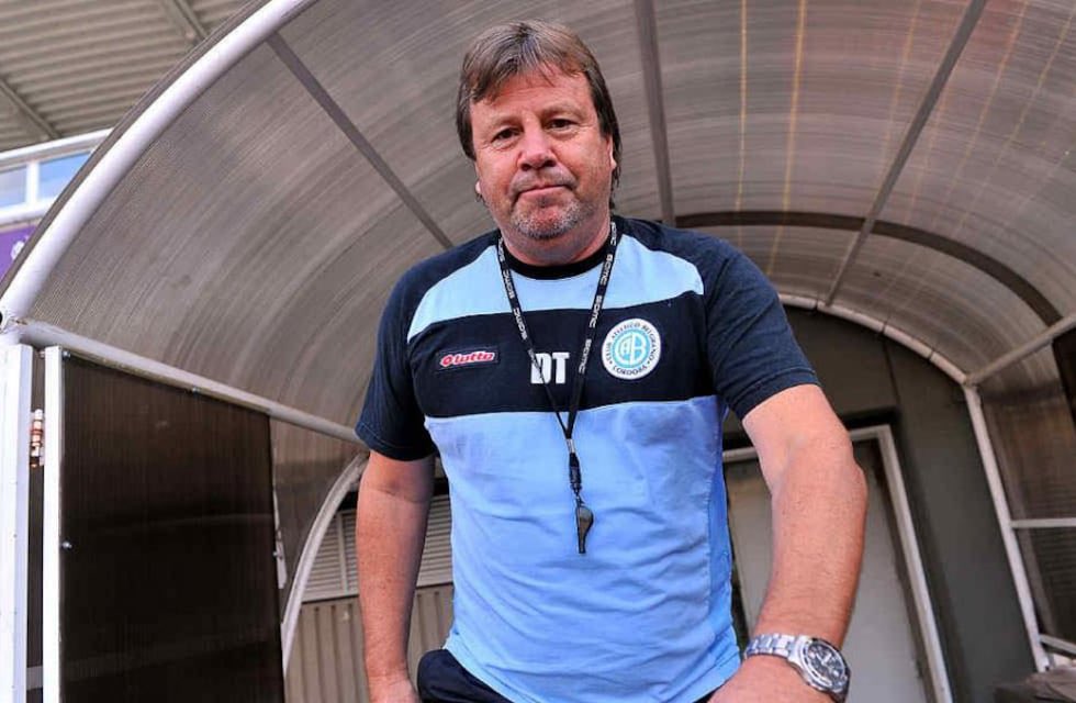 #Belgrano | 🚨Zielinski es el nuevo DT de Belgrano🚨

💣 Confirmado!! Ricardo Alberto Zielinski va ser el nuevo técnico de Belgrano. 

✅ Acuerdo total entre Luifa Artime y Ricardo Zielinski. 

👉🏼El día lunes estará en Córdoba para firmar su contrato y transitar su segundo ciclo.