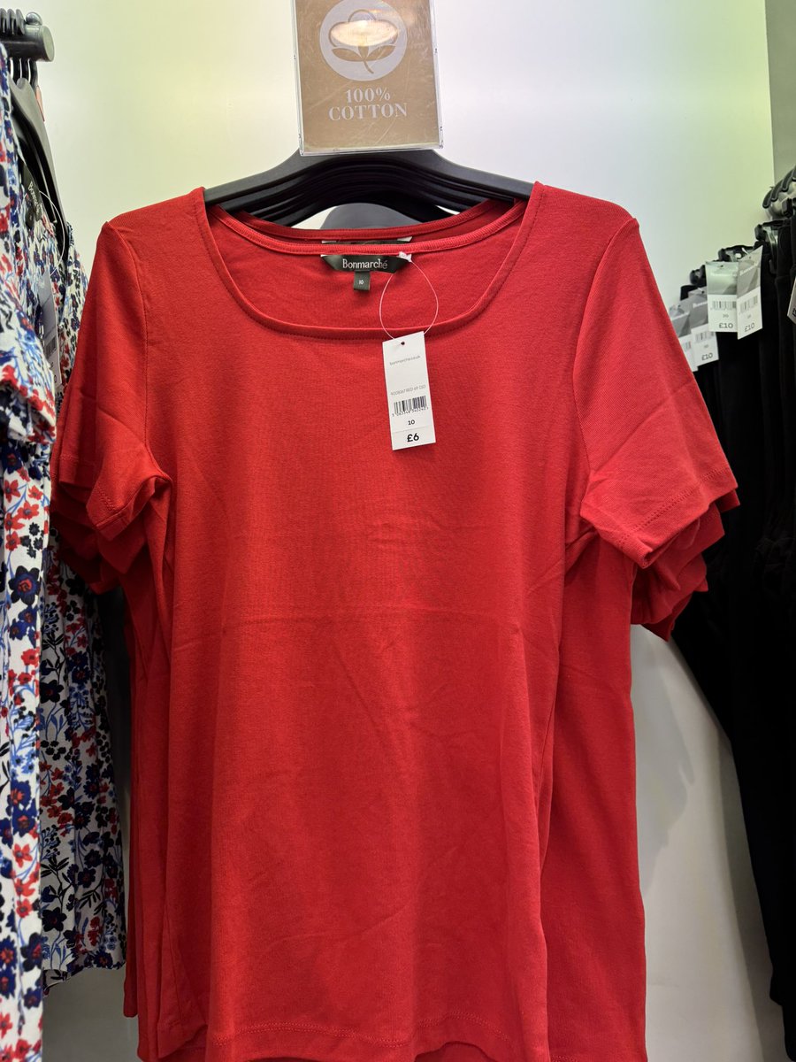 #valentinesday casual from Bonmarché #MotherwellShoppingCentre. Super cute and relaxed 😎