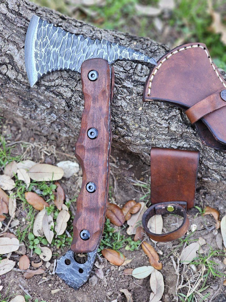 Junkyardtactic's tweet image. Completed this today. Tomahawk made from an old plow blade I found on my land. Handmade/forged. Steel is from the 1930s. Solid Oak handles with mahogany stain. Custom leather sheath. All for @StacheAutonomy
Mailing it Monday. Thank you so much for your patience.