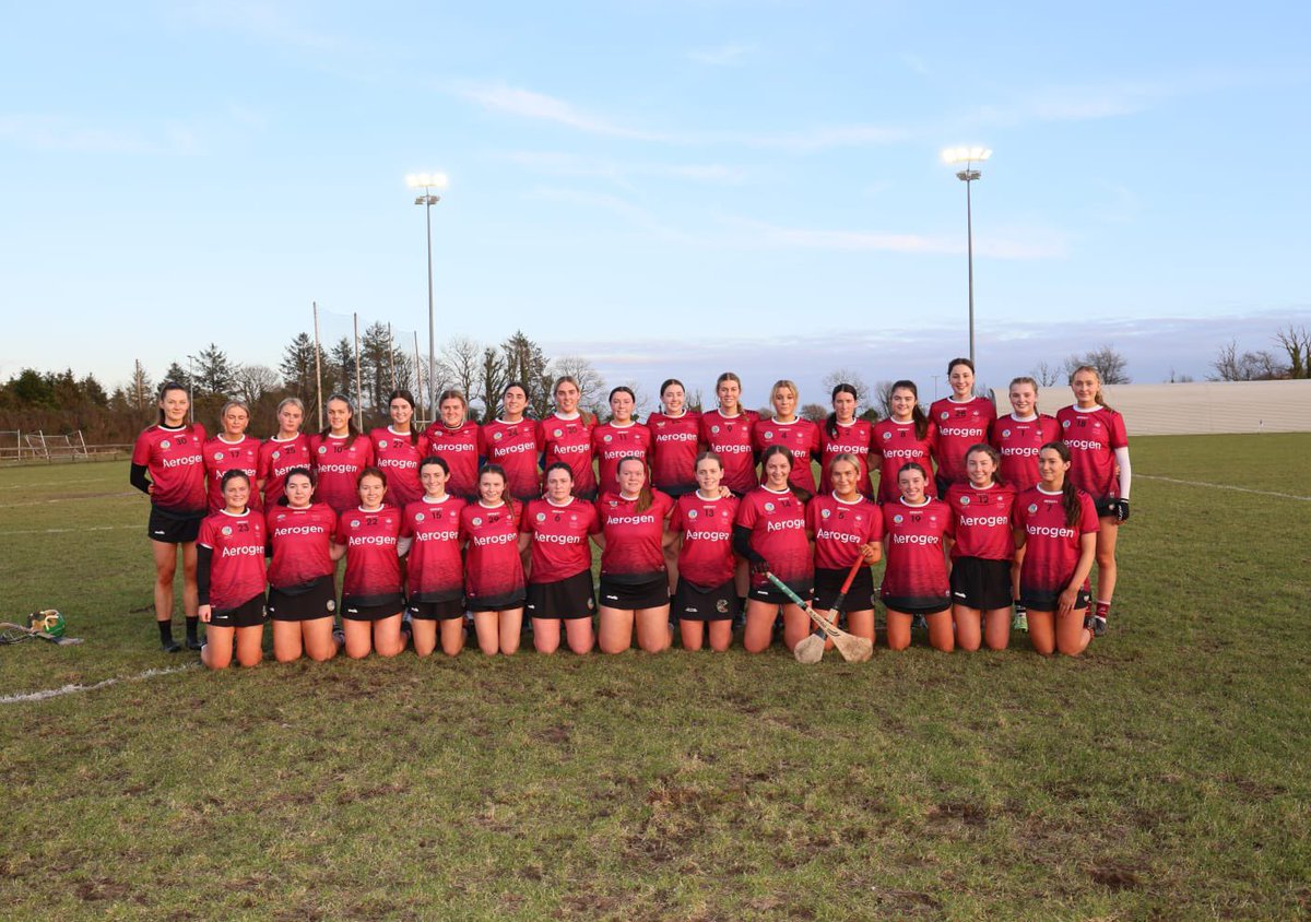 GalwayCamogie96's tweet photo. Congrats to @Camogie_OG who overcame Ulster University Magee in the Uí Mhaolagáin cup final this evening in Bekan! 

The side were captained by Rachael Linnane and Aoife Dooley. The player of the game was Lisa English! 

A great finish to a great day for https://t.co/mJohcfhJM1