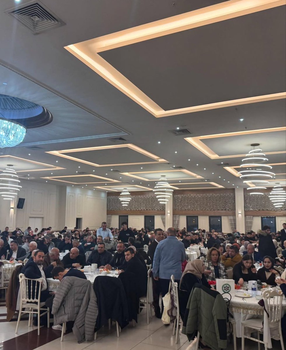Sleyman63879001's tweet photo. Kayseri Dernekler Federasyonu #KAYFED olarak Kayseri Yahyalı Derneğinin düzenlemiş olduğu Arap Aşı Programına Kıymetli Hemşerimiz Marmara iş İnsanları Konseyi #MARİSİNKON Genel Başkanı
Sn. Avukat DR.Ayşe Yasemin Çetinel ile birlikte katılım sağladık. https://t.co/PCgLq9wLdS