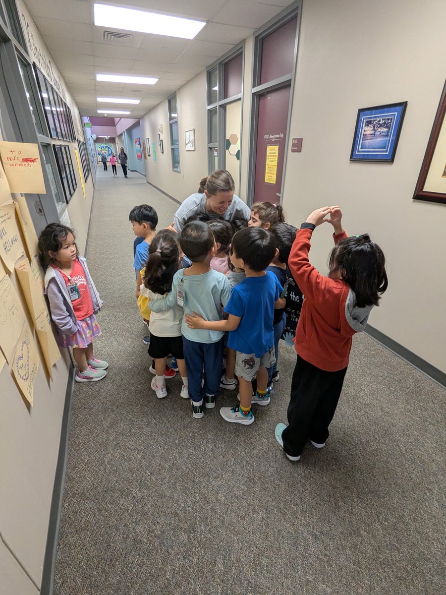 Paige Hellman tweet media