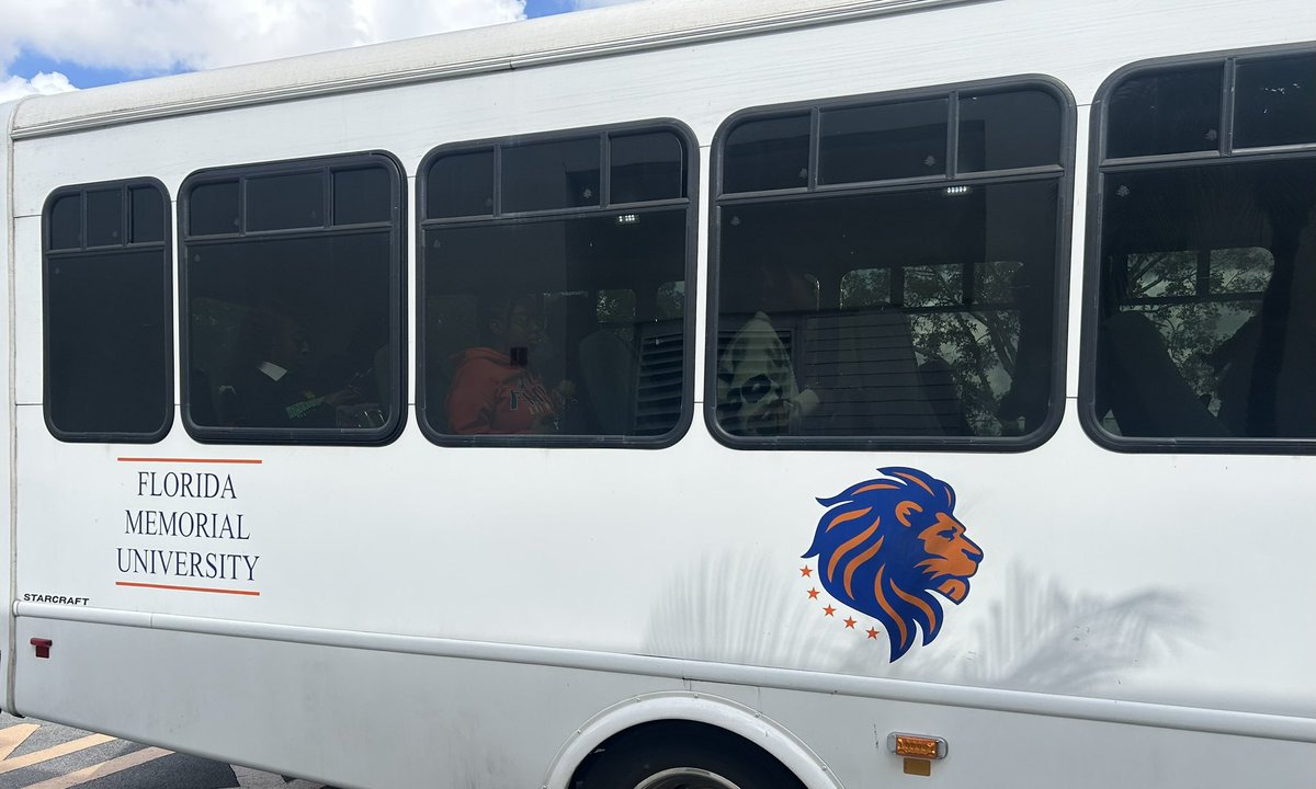 JanMann8101's tweet photo. Excited to announce the beginning of our new partnership with FMU! Together, we’re ready to achieve even greater things. Stay tuned for what’s next! #Partnership #NewBeginnings! @FLMemorialUniv @DocSteveGallon #MDCPSyourbestchoice @SuptDotres  @DEOAMDCPS @TraciAbner @Dunn921 https://t.co/kLNzMTplM4