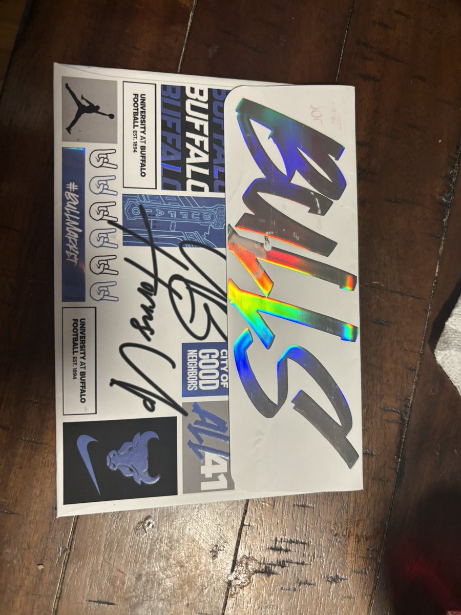 AlisGlory72's tweet image. Thank you @UBFootball for the mail!
@Pete_Lembo @Biggame_24 @CardinalHayesFB