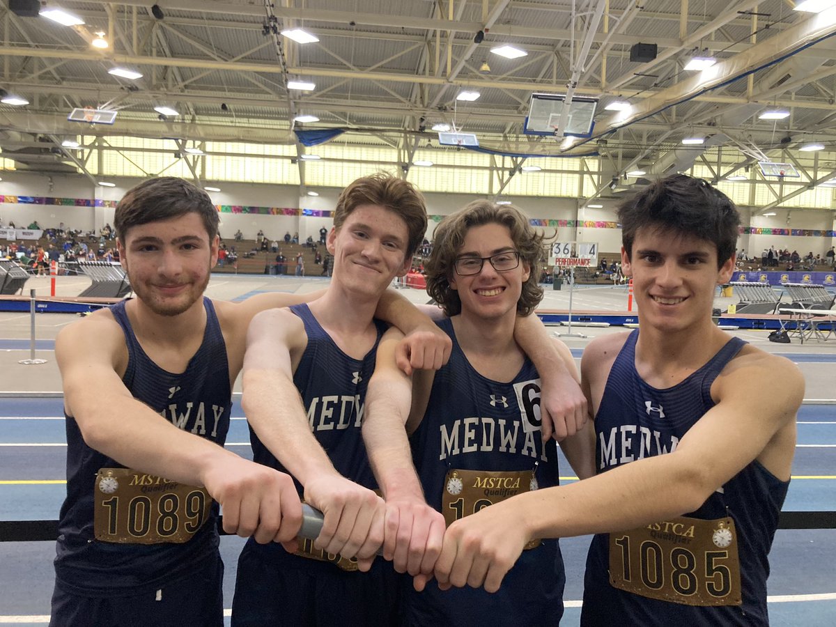 Boys 4x800 qualifies for States and takes down a 13-year school record!  AJ, Jack, Matt, and Myles run 8:34.53! #MedwayTrack