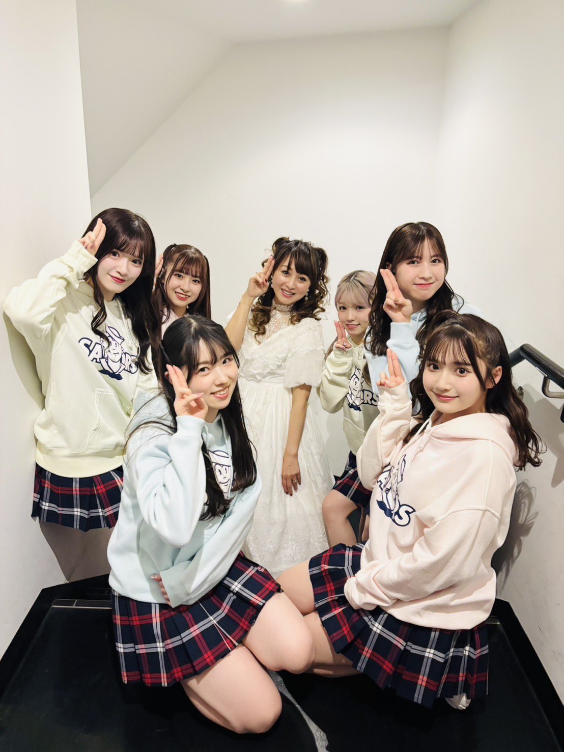 鈴木くるみ タペストリー サイン AKB48鈴木くるみ1st写真集 8月22日発売！【公式
