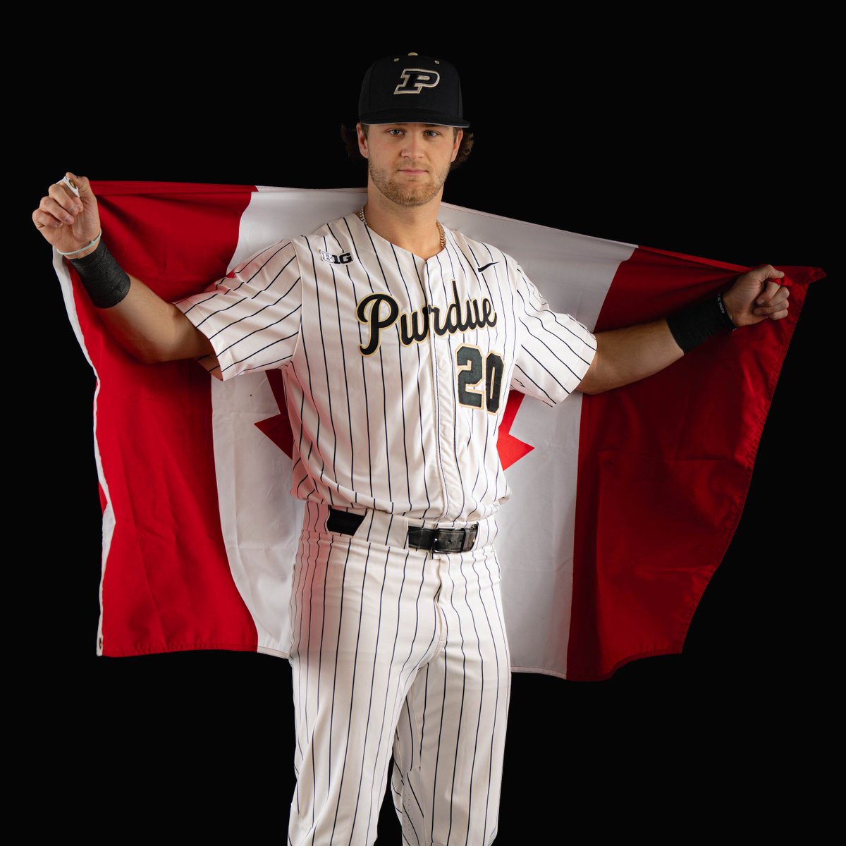 PurdueBaseball's tweet photo. Flying Their Flag on Photo Day 🍁🇨🇦

🚂 @Manias_Aaron - Uxbridge, Ontario
🚂 @Evan_Schweizer - Oakville, Ontario https://t.co/GsjH37Hk4g