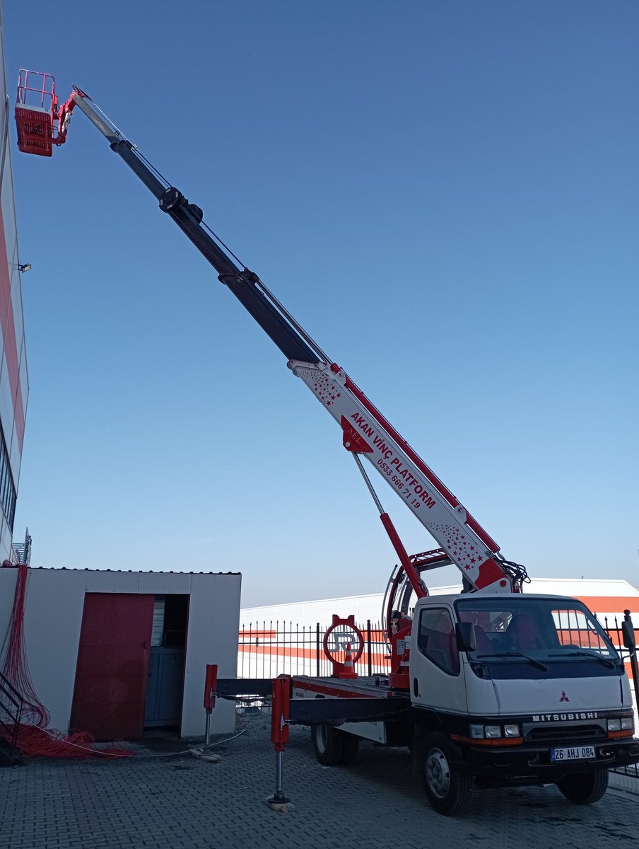 Ankara Geneli Kiralık Sepetli Vinçler işleriniz  için Tel.No....05336667119