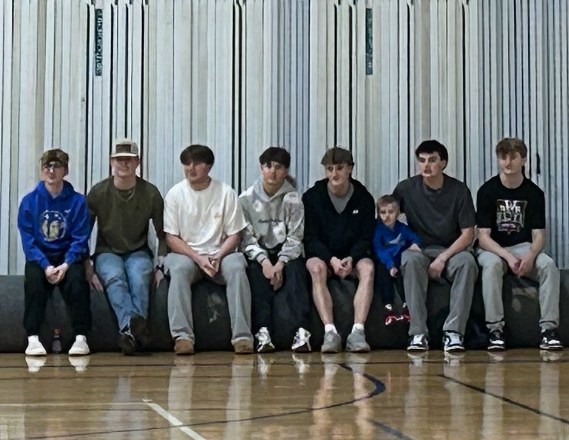 The Harrison Hoopers support the Goblins on Tuesdays and Fridays. Today, the Goblins supported the Hoopers in Branson. Go Goblins!!! Go Hoopers!!!