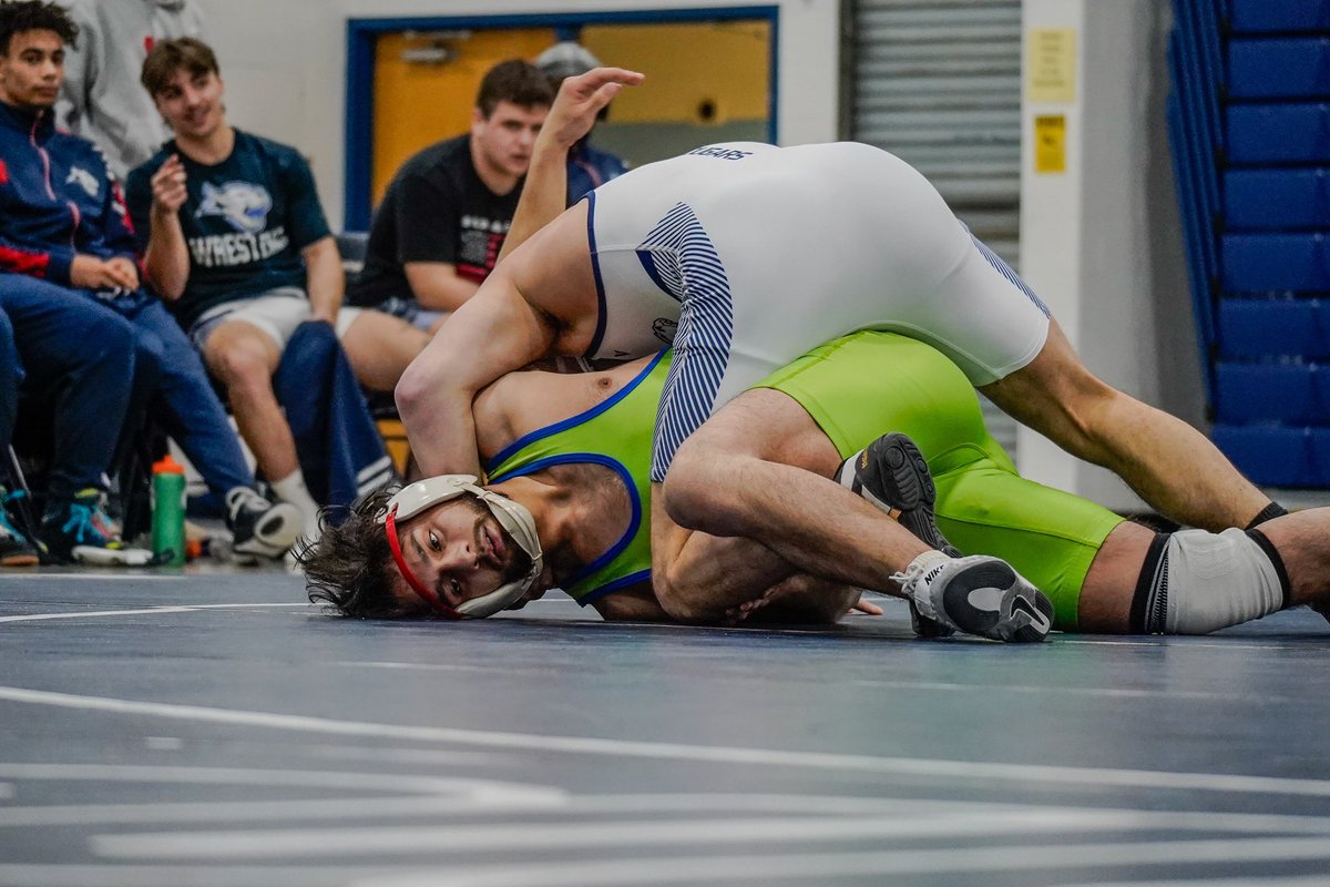 CamdenccCougars's tweet image. Camden CC Wrestling defeated Sussex 39-5 in the final match to win the GSAC Championship. 

#gsacchamps #njcaawrestling #camdencc