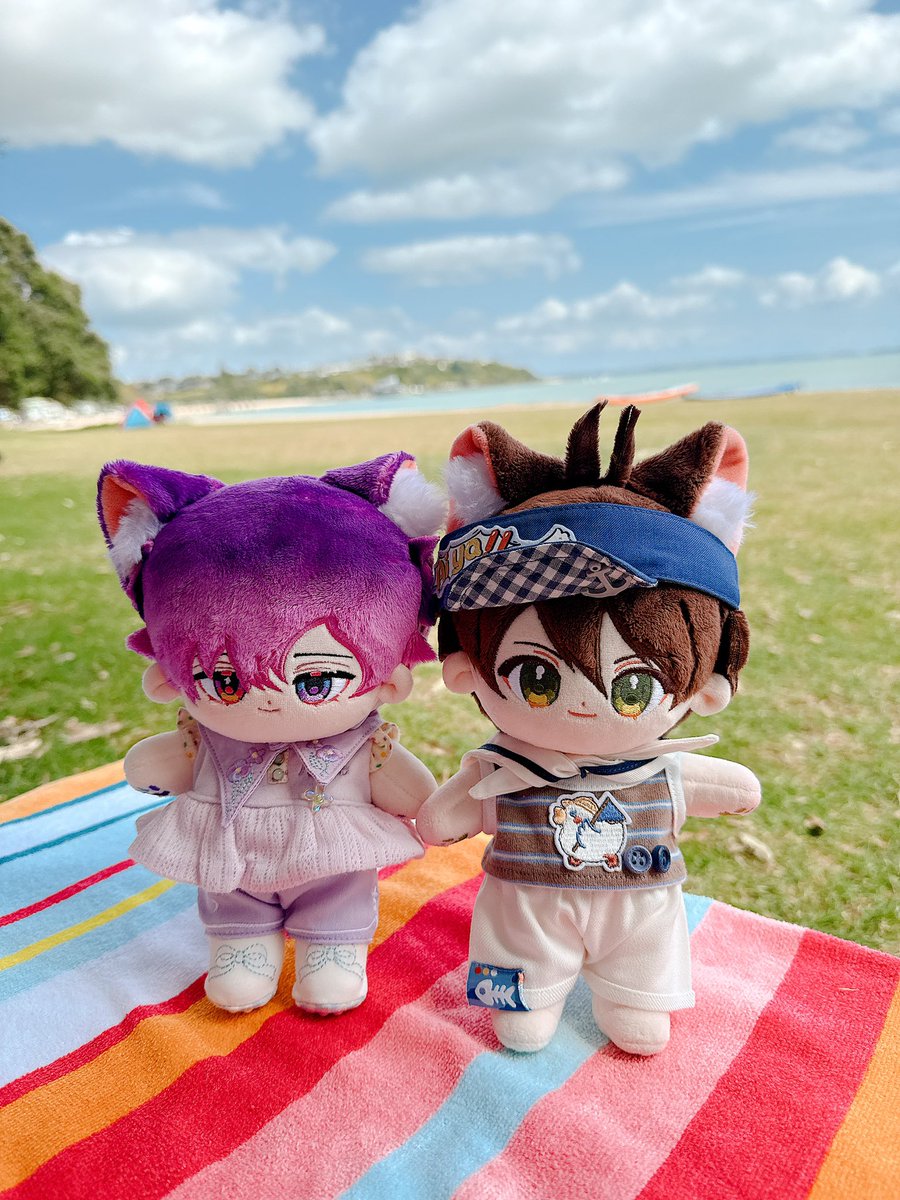 radang14's tweet photo. 바닷가 왔어요오 🏖️  + 생존신고🥹 https://t.co/mIs8m3HvWs