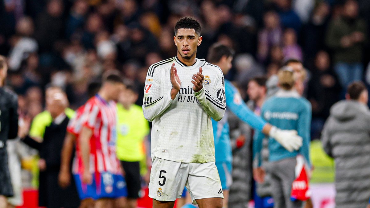 realmadrid's tweet photo. 👏 ¡Gracias por vuestro apoyo, afición! 👏 https://t.co/45LGQDKNAv