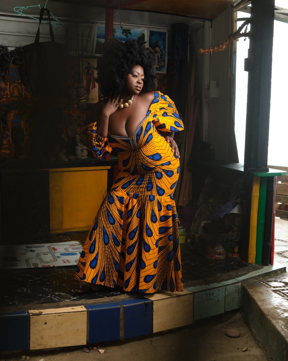 jord_fly12's tweet image. keep streaming #NoticeMe fellow ghanaians... @EssTheeLegend really cook am well we'll make the digestion keeep 😍👌🏻

link : rainlabs.lnk.to/NoticeMe