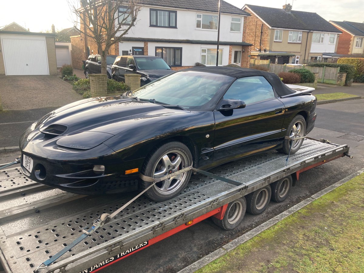 CaptainMov12489's tweet photo. We don’t just move Brand new prestige cars 😎
We also cater for classic &amp; retro vehicles….. heres this stunning
Pontiac Trans AM 😍
Moved this week week for one of our regular local customers https://t.co/KKKoMuU7Bs
