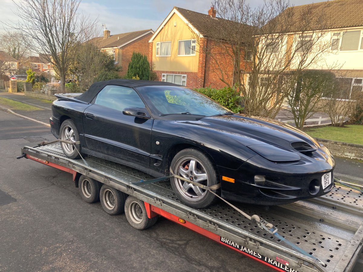 CaptainMov12489's tweet photo. We don’t just move Brand new prestige cars 😎
We also cater for classic &amp; retro vehicles….. heres this stunning
Pontiac Trans AM 😍
Moved this week week for one of our regular local customers https://t.co/KKKoMuU7Bs