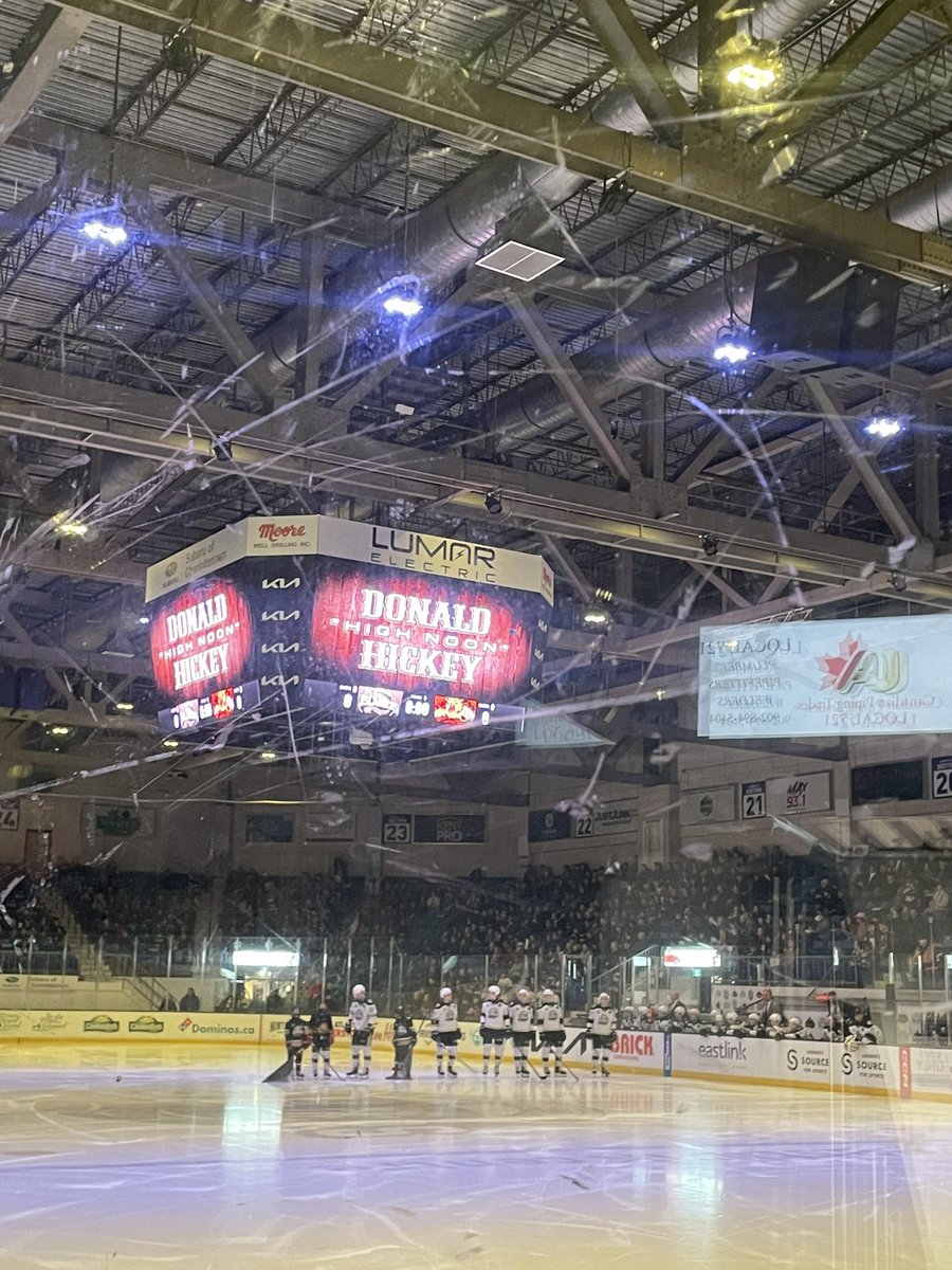 95.1 FM CFCY (@cfcy) on Twitter photo Letโs drop the puck for <a href="/IslandersHKY/">Charlottetown Islanders</a>! Gotta say โHigh Noonโ Hickey has nice ring to it! If you canโt be here, listen along on <a href="/max931fm/">Max 93.1</a> !! - <a href="/TheMapleLee_16/">Lee Ruby๐จ๐ฆ</a> Letโs drop the puck for <a href="/IslandersHKY/">Charlottetown Islanders</a>! Gotta say โHigh Noonโ Hickey has nice ring to it! If you canโt be here, listen along on <a href="/max931fm/">Max 93.1</a> !! - <a href="/TheMapleLee_16/">Lee Ruby๐จ๐ฆ</a>