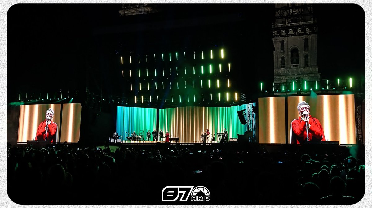 arp_oficial's tweet photo. Fito Páez - Zócalo de la Ciudad de México [ARP©2025]

#arp #photography #movil #nikon #mexico #veroapp #instagram #bluesky #nuevo #fitopaez #color #concierto #music #mexico https://t.co/w6aFo3rDer