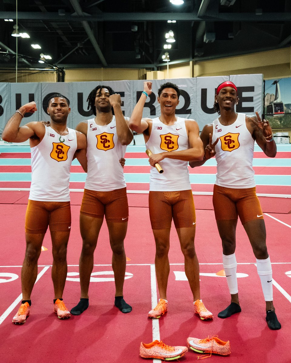 USC_Track_Field's tweet photo. SQUAD‼️ https://t.co/LKtDjB4hEp