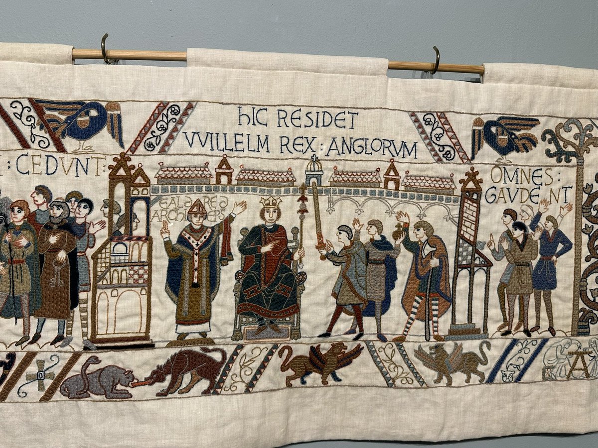 ENortonHistory's tweet photo. An attempt to replace the missing end of the Bayeux Tapestry by Jan Messent, on display in Reading Museum, which holds the full scale replica. #readingmuseum #battlwofhastings #readingtapestry https://t.co/WKnnPFOgXr