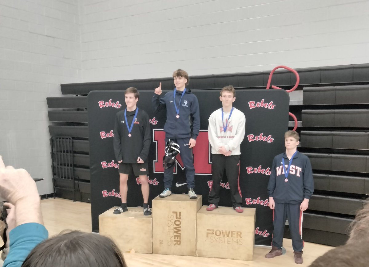 Congratulations to Camden Sharits for his 3rd place finish in Region 2 at 126lbs.  Camden will compete at Sectionals next weekend for the chance to qualify for the state tournament.