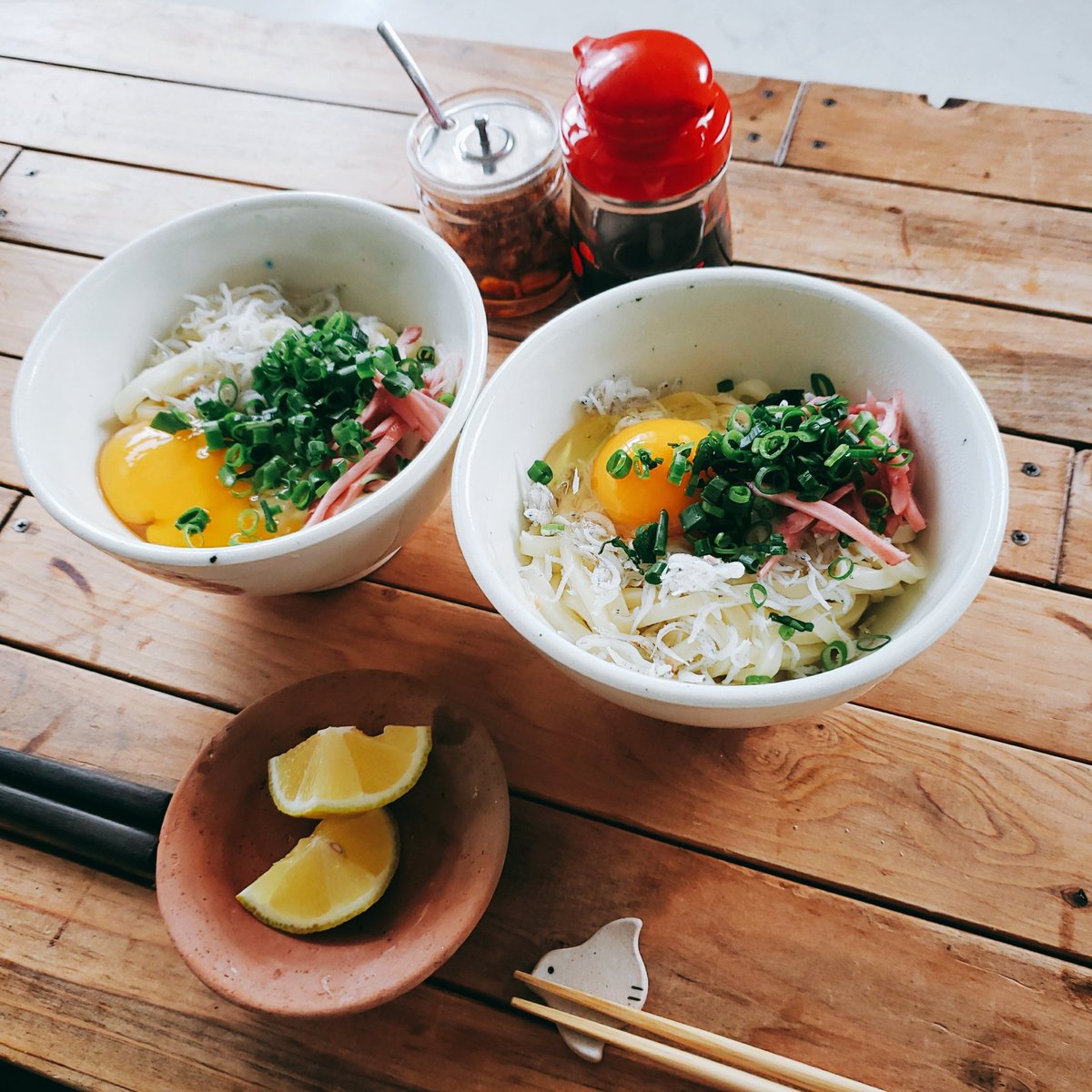 fukurami_'s tweet photo. しらす入り釜玉うどん https://t.co/7AyEZo2os5