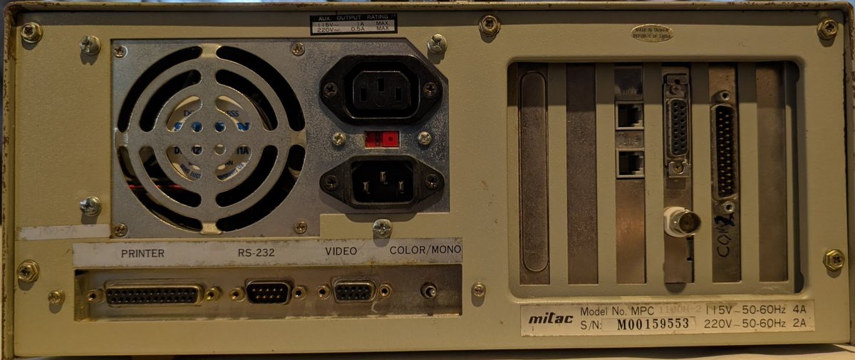 davidrgnz's tweet photo. One last upgrade for the Mitac: a second serial port. In part because I can't think what else I would put a one-port serial card in and I have two of them lying around. This leaves it with one 8-bit ISA slot free, maybe for a sound card someday - one of those adlib clones perhaps https://t.co/rbV39aeKJl