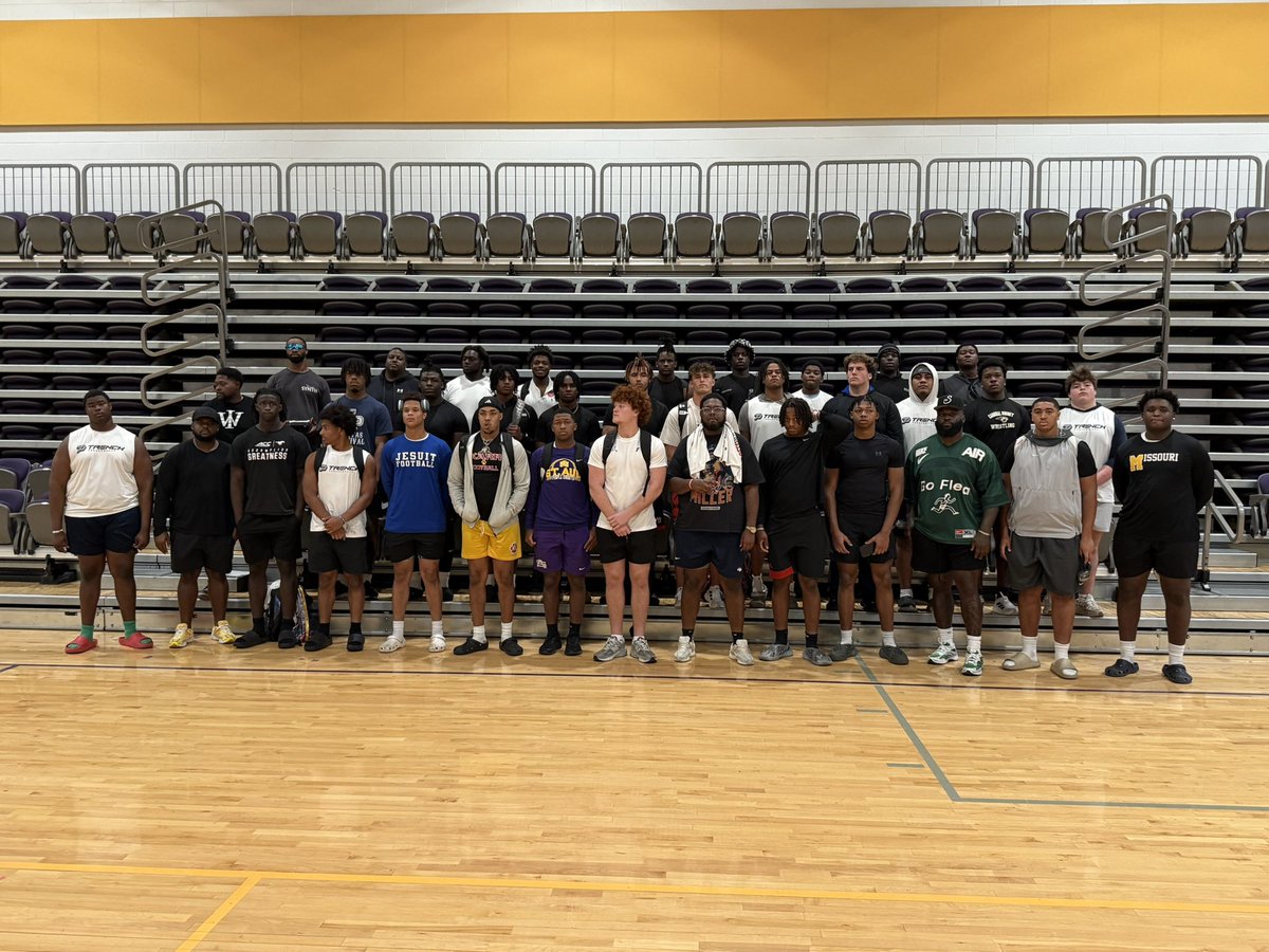 Coach Brandon Jordan (@coachbtjordan) on Twitter photo The first ever Trench Performance High School Pass Rush Retreat was a success! I appreciate everyone who came from players from all across the country to my NFL friends! Also want to think <a href="/graham_leveston/">Graham Leveston</a> for helping me put this all together! The first Retreat of many! The first ever Trench Performance High School Pass Rush Retreat was a success! I appreciate everyone who came from players from all across the country to my NFL friends! Also want to think <a href="/graham_leveston/">Graham Leveston</a> for helping me put this all together! The first Retreat of many!