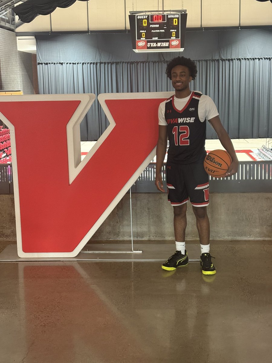 cyyhardy's tweet photo. Had a great visit at @UVAWiseMBB today. Thanks for having me!! @BlakeMellinger @CoachBStinson https://t.co/HYFIbkiWDA