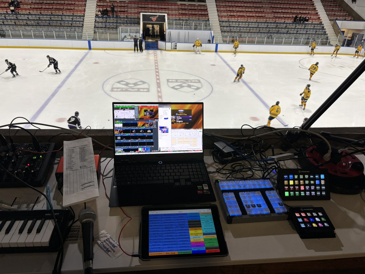 Live from Philadelphia … IT’S SATURDAY NIGHT!

We’ve got <a href="/drexelhockey/">Drexel University Ice Hockey</a> vs. <a href="/nyuhockey/">NYU Hockey</a> on tap tonight at 7:45; join us at youtube.com/412comms.

<a href="/ACHAMensD1/">ACHA Men's D1</a> <a href="/ESCHLhockey/">ESCHL</a> <a href="/ECHAHockey/">ECHA</a> <a href="/412comms/">412 Communications LLC</a>