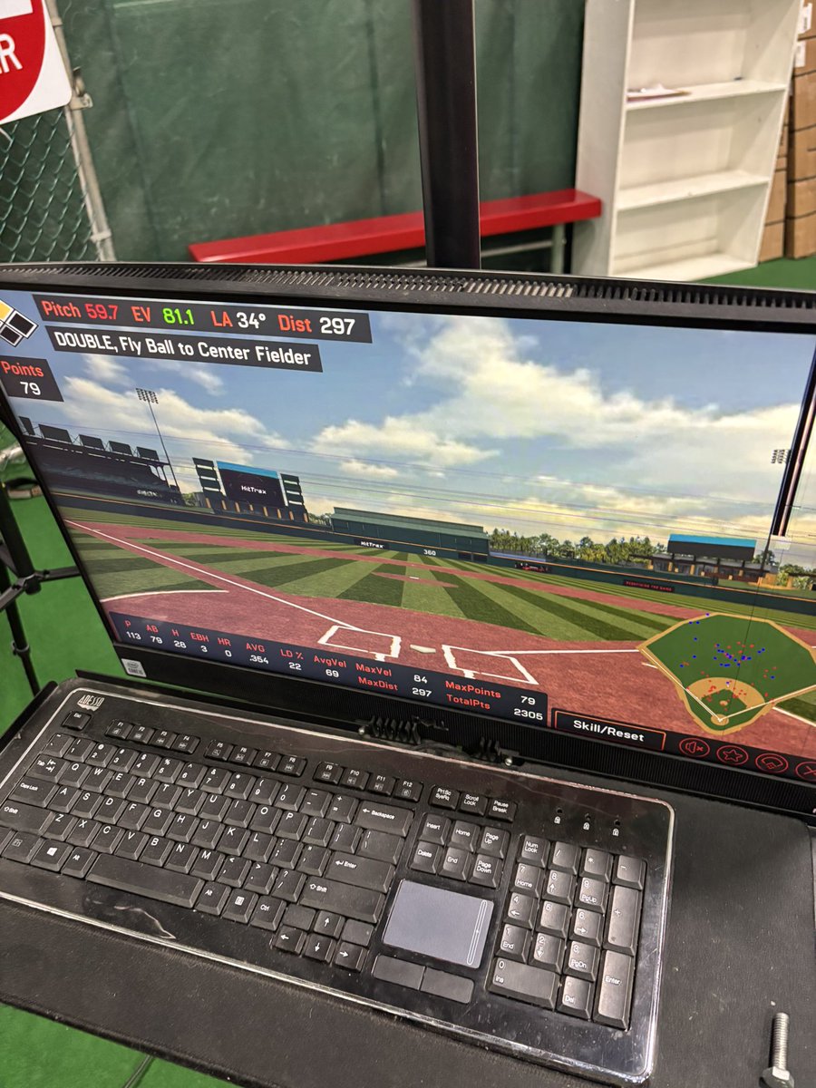 11Huddy2029's tweet photo. 300 distance diff swing in vid https://t.co/93rELMdMWi