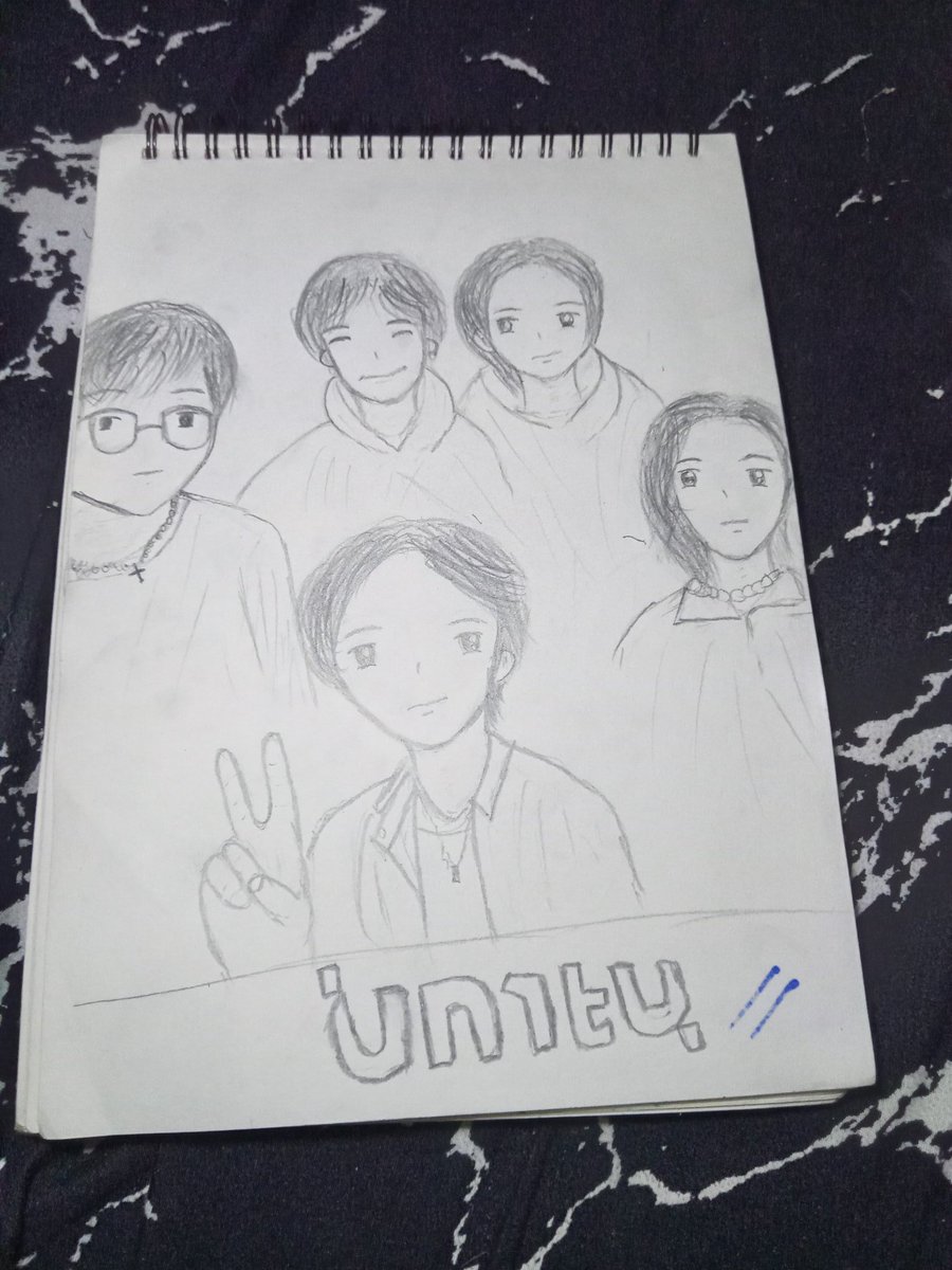 TirtaAndini21's tweet photo. Happy #UN1TYDay
Setelah sekian lamaa ada waktu buat gambar berlima hehe moga suka yaa ,walau tidak sesuai dengan ekpetasi kalian😭
Terima kasih selalu menemani hari2 ku,tolong temenin dimasa-masa skripsi ini yaa🥹 https://t.co/uCgDgCW8dR