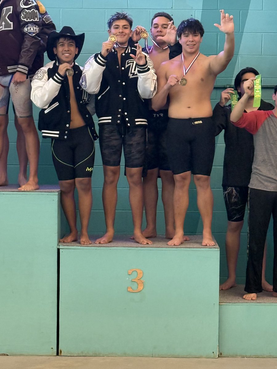 Boy’s 400 Free relay finishes 3rd at Regionals!! <a href="/RandleHS/">Randle High School</a> <a href="/trhsathletics1/">TRHS Athletics</a> <a href="/lcisdathletics/">LCISD ATHLETIC DEPT.</a>