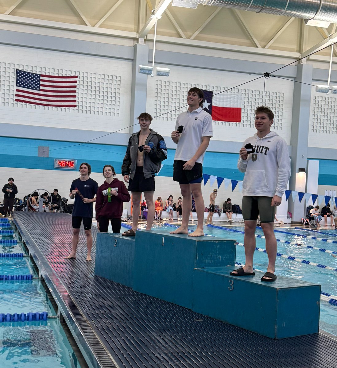 RH_SwimDive's tweet image. That&apos;s a wrap for Regionals! Proud of this team and how hard they worked all season. 

Congrats to Peyton Gilliland for making it out to state in the 100 fly with a PR and new team record of 51.10! 

Next Up: 2025 UIL State Championship Meet! @RH_SwimDive @PISD_Aquatics