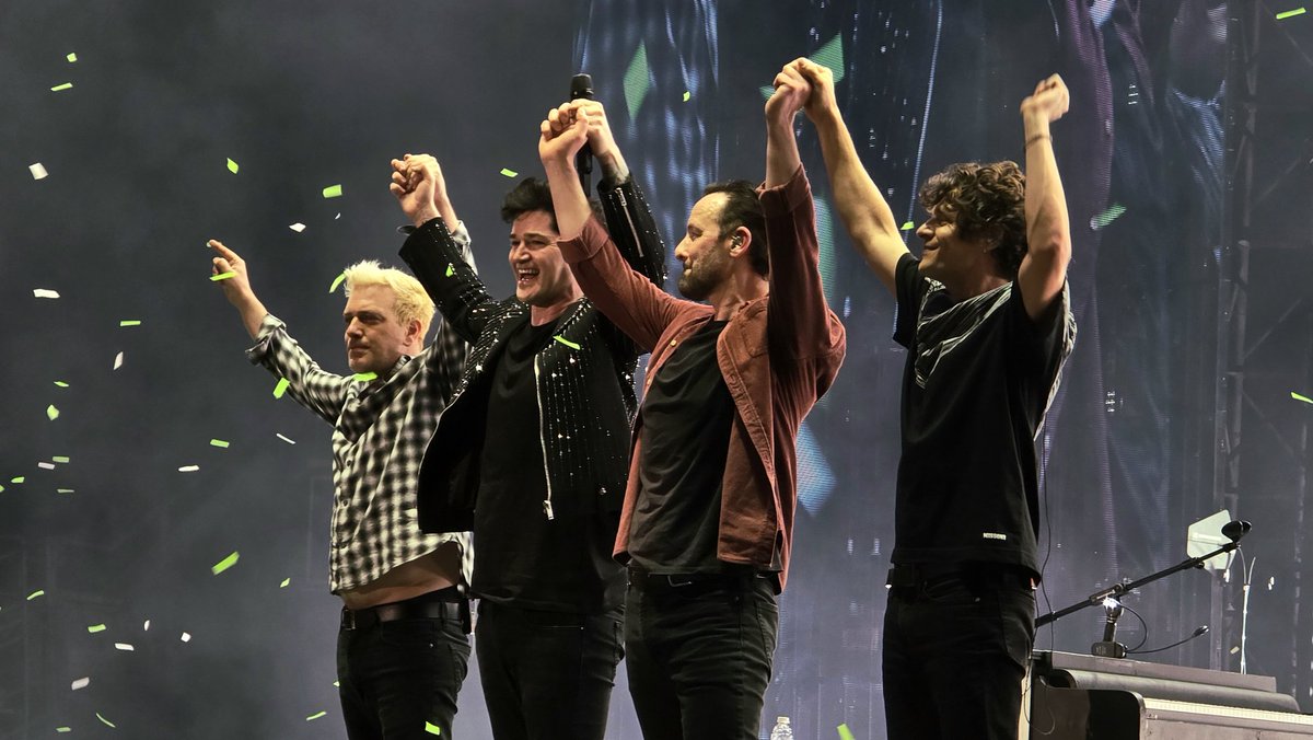 poldicia3's tweet image. The Script @ Indoor Stadium, Singapore 🇸🇬 (08/02/2025) That was an unreal show. Pure happiness! ☺️🫶 Kuala Lumpur next ✈️ #TheScript #SatellitesWorldTour
