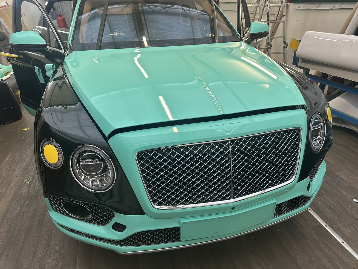 Tiffany Blue Wraps getting popular! #tiffany #blue #car #wrapping #london🇬🇧 <a href="/wrappingcars/">wrappingcars</a> #bentley #bentayga - wrappingcars.co.uk