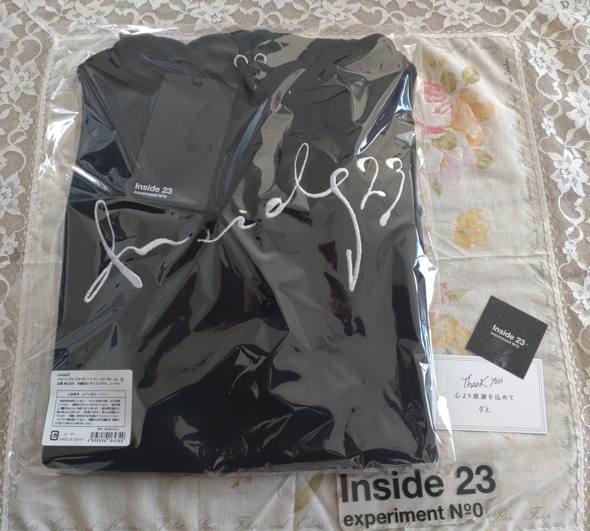 Inside23 ボックスロゴパッチ ドローイングプリントクルーネックスウェット