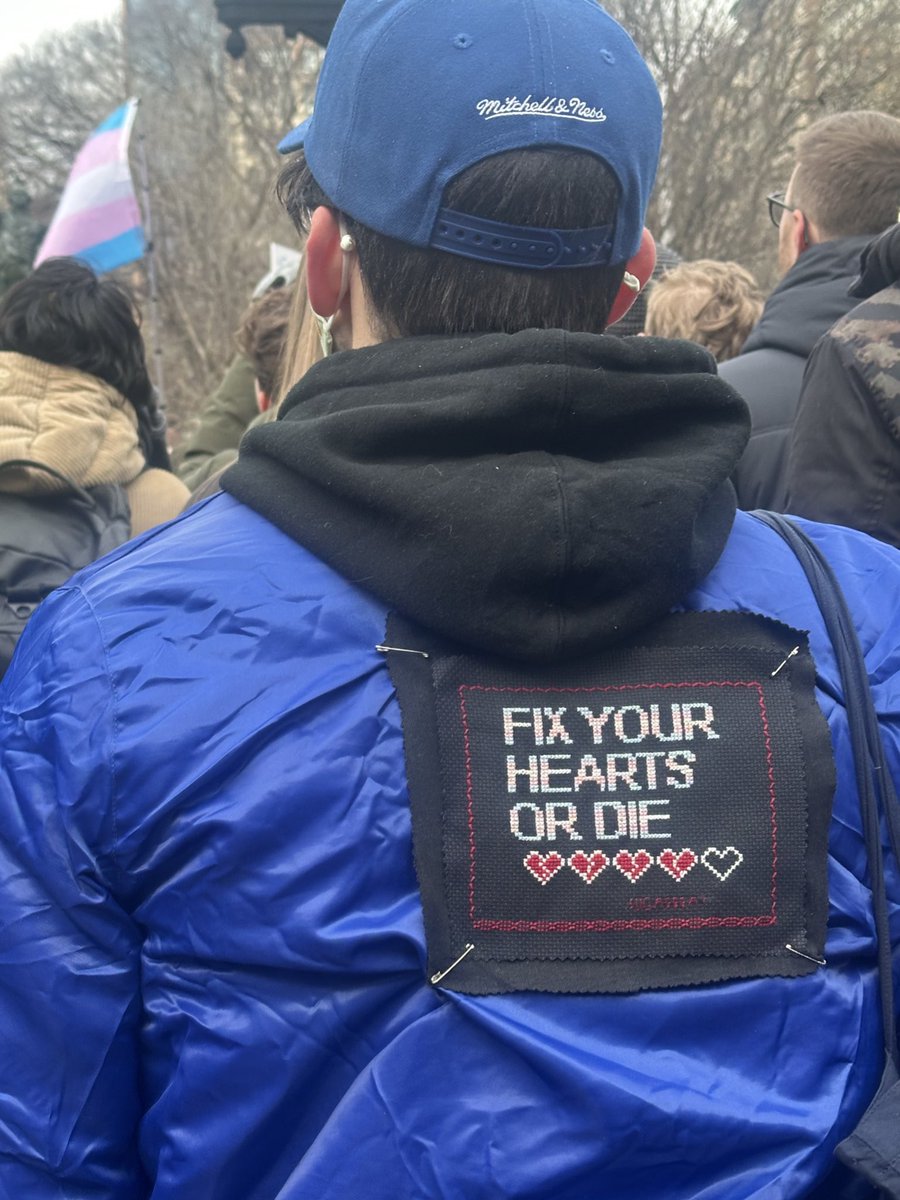 A nod to the late, great David Lynch at today’s rally for trans youth in NYC