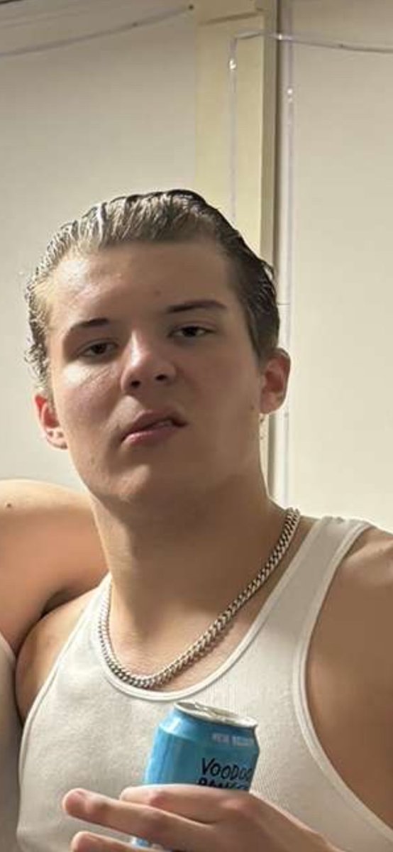 I can’t live a normal life I was raised by the streets 😈