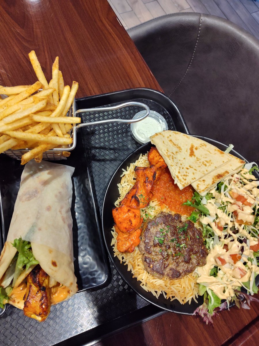 kumos123's tweet photo. 今日はアフガニスタン料理　
#kebob #ケバブ　
#Afghanistan https://t.co/Zj2RL4iQLX