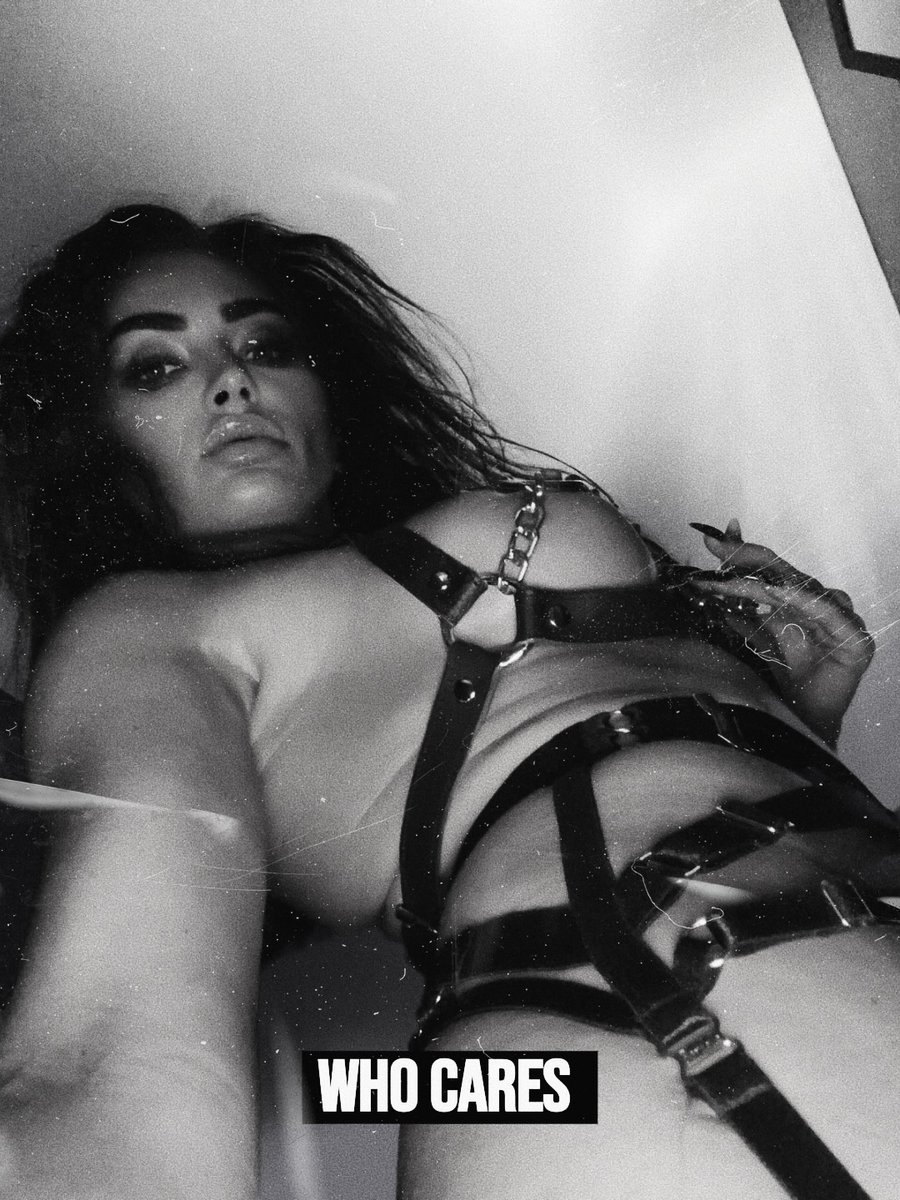 Femdom Ministry about beta small cocks in the word: beeing closed in the cockcage makes you to be a better sub object isn’t it? Hahaha