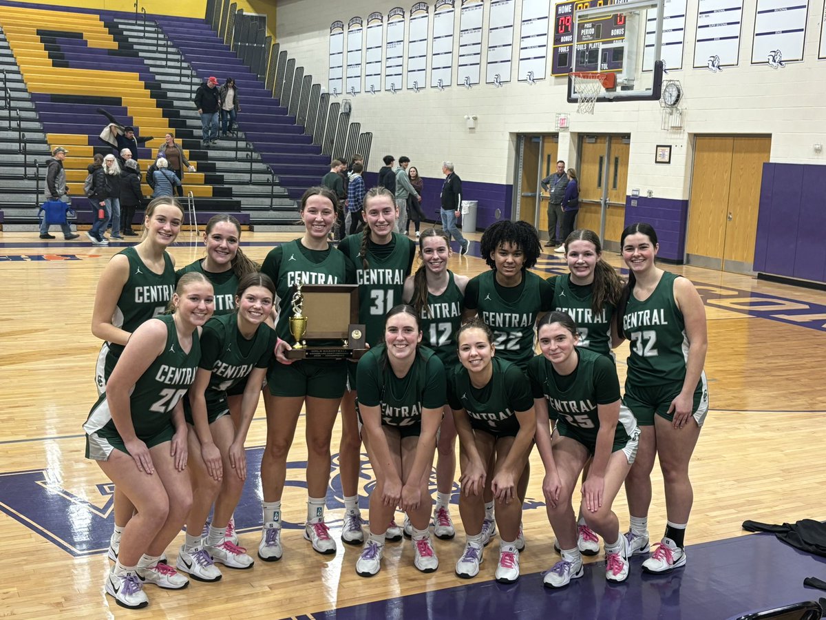 Congratulations to the varsity on their 53-42 win over Wauconda.  With the win the Rams are NLCC champions!!  #PridePassionTeam