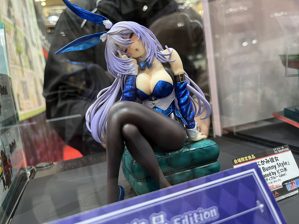 会場限定販売‼️】 はにかみ彼女「天笠綴 Bunny Style」Illustrated by