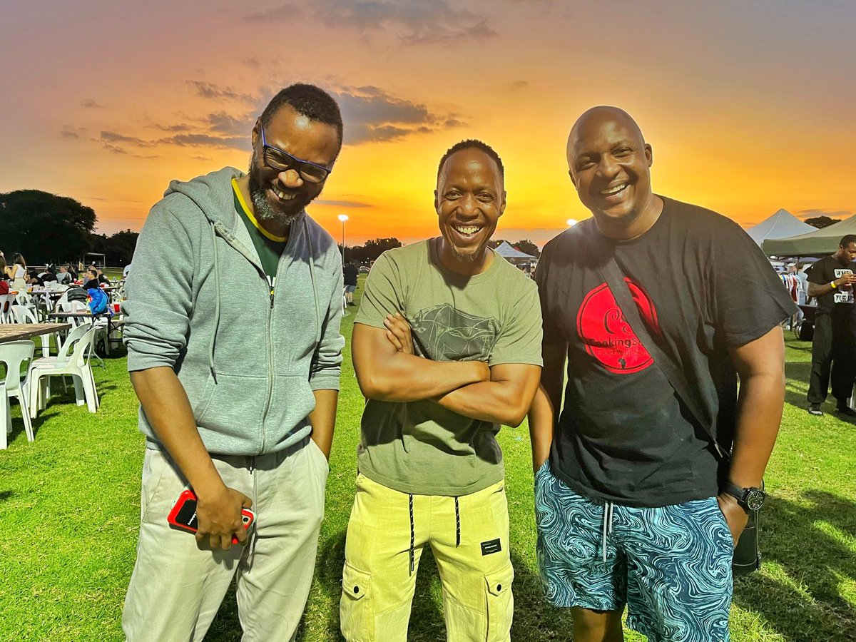 CookingSoulsa's tweet photo. A night of Food,Fun,Good Conversations &amp; Music. 

📍 BENONI NIGHT MARKET 

Dont forget to subscribe to our YouTube  https://t.co/1bsF90EeLU

#foodies #brothers #fun #cookingsoulpodcast #africa #hospitality #cook https://t.co/cygKAEHqgZ