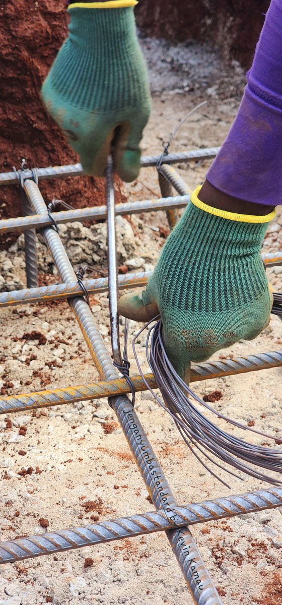 Kazi ziko....
Jifunze kutumia KABOGORO..
1200 per day salary....
#jenganyumbastandard