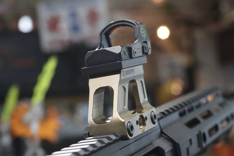 jkarmy_int's tweet photo. PTS UNITY TACTICAL
FAST MRDS Mount with Adaptor Plate
2.26” riser height ✨
With 1913 Clamp & Universal Optic Plate
Make Quick Aiming a piece of cake
#pts #unity #mrds #mount #optic https://t.co/SiivebJsNf