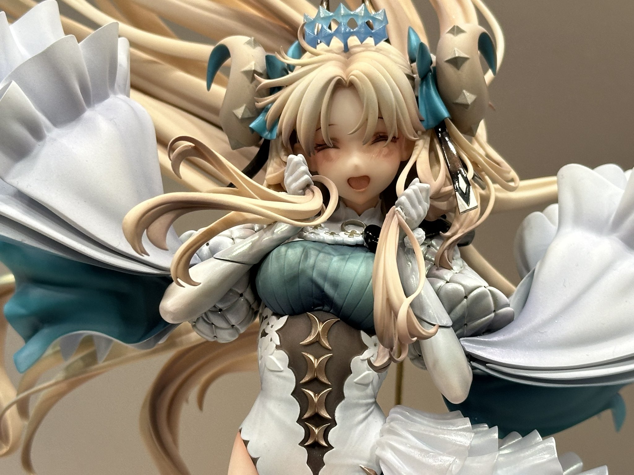 ブルーアーカイブ 橘ヒカリ＆橘ノゾミ 未塗装未組み立てガレージ